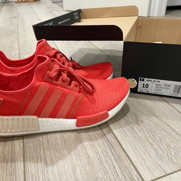 Adidas NMD_R1 W Size 10 Women's - Picture 4 of 6